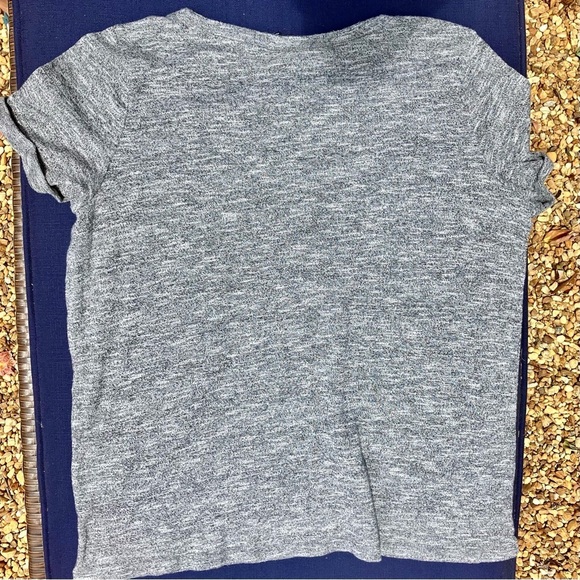 Torrid Gray Skull Roses Graphic short sleeve Tee plus size 1 emo grunge goth - Picture 5 of 5